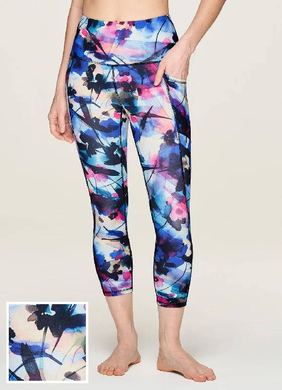 Women's Plus-Size Apparel Floral Fun Super Soft Capri