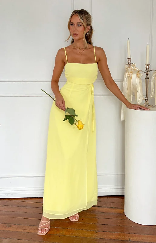 Women's Stylish Professional Apparel Flossie Yellow Maxi Sleeveless Dress