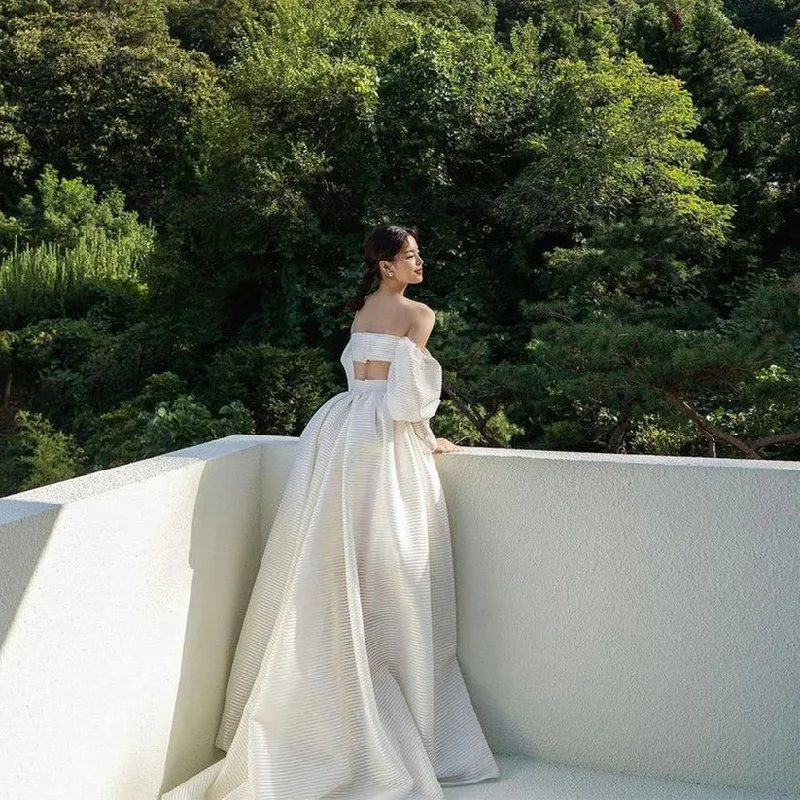 Women's Clothes For Outdoor Events Simple Off Shoulder Korea Wedding Dress Strapless 2PCS  A Line Bridal Gown Floor Length Bridal Dresses 웨딩드레스 With Gloves