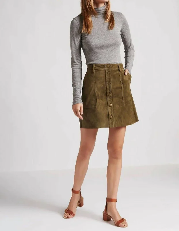 Women's Transitional Outfit Leather Naval Suede Mini Skirt In Green