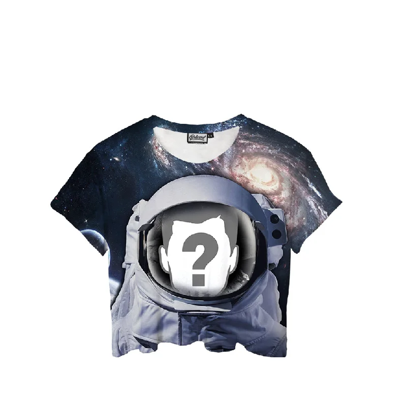 Fashion-Forward Women's Clothing Astronaut Custom Crop Tee