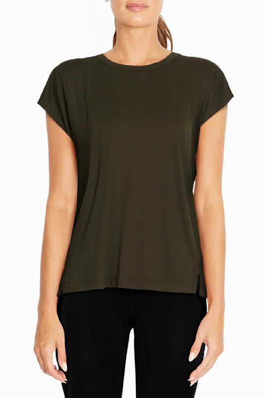 Women's Everyday Apparel Emmaline Short Sleeve Tee